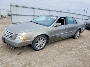 2010 CADILLAC DTS
