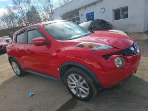 2015 NISSAN JUKE