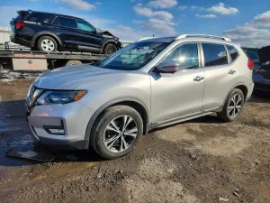 2017 NISSAN ROGUE