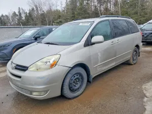 2004 TOYOTA SIENNA