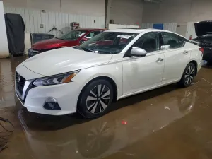 2019 NISSAN ALTIMA