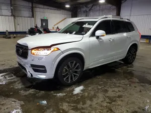 2016 VOLVO XC90