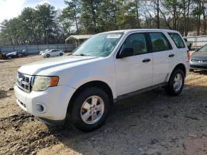 2011 FORD ESCAPE