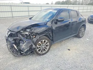 2017 NISSAN JUKE SV