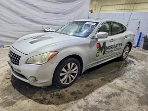 2011 INFINITI M37