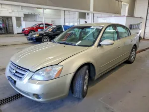 2002 NISSAN ALTIMA