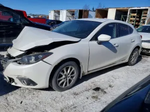 2014 MAZDA 3