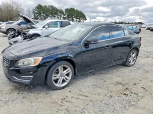 2015 VOLVO S60