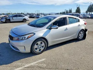2017 KIA FORTE