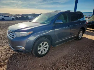 2013 TOYOTA HIGHLANDER