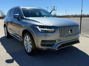 2016 VOLVO XC90