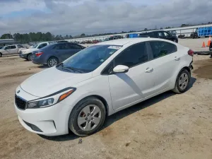 2017 KIA FORTE