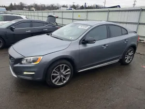 2016 VOLVO S60