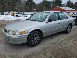 2001 TOYOTA CAMRY