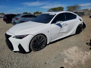 2022 LEXUS IS