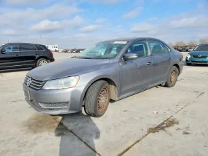 2013 VOLKSWAGEN PASSAT
