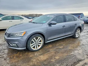 2017 VOLKSWAGEN PASSAT