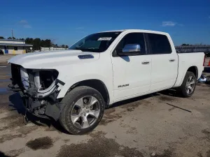 2020 RAM TRUCKS 1500 LARA