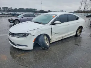 2016 CHRYSLER 200