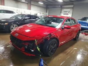 2022 HYUNDAI ELANTRA
