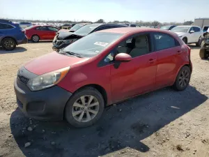 2013 KIA RIO 5-DOOR