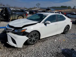 2019 TOYOTA CAMRY