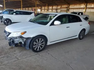 2011 TOYOTA AVALON