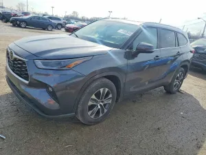 2024 TOYOTA HIGHLANDER