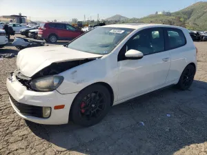 2011 VOLKSWAGEN GTI