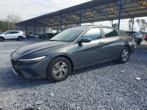 2024 HYUNDAI ELANTRA