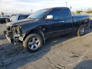 2004 NISSAN TITAN