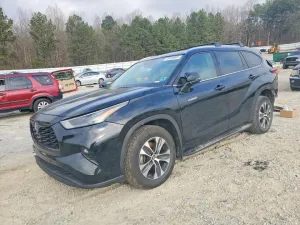 2021 TOYOTA HIGHLANDER