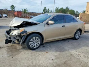 2012 TOYOTA CAMRY
