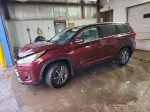 2019 TOYOTA HIGHLANDER