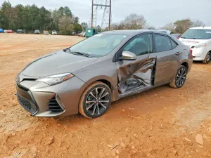 2017 TOYOTA COROLLA