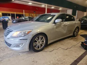2012 HYUNDAI GENESIS