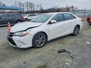 2017 TOYOTA CAMRY