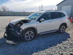 2023 SUBARU FORESTER