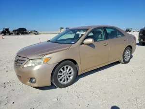 2011 TOYOTA CAMRY