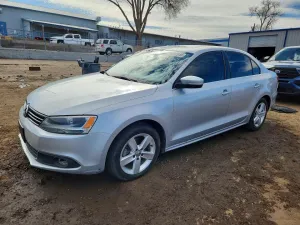 2012 VOLKSWAGEN JETTA