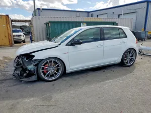2017 VOLKSWAGEN GTI