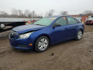 2013 CHEVROLET CRUZE