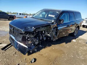 2025 LINCOLN NAVIGATOR