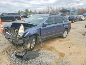 2014 SUBARU OUTBACK 2