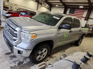 2016 TOYOTA TUNDRA