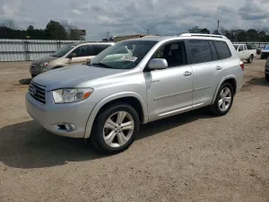 2010 TOYOTA HIGHLANDER