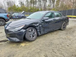 2022 HYUNDAI ELANTRA