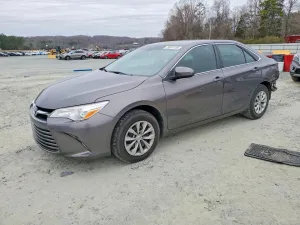 2017 TOYOTA CAMRY