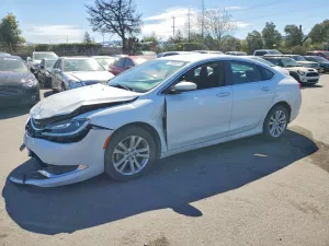 2015 CHRYSLER 200 LIMIT