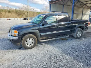 2005 GMC SIERRA